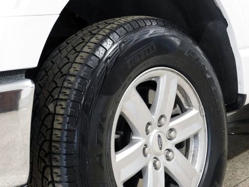 Used 2023 Ford F150 XLT w/ Trailer Tow Package AWD/4WD image 26