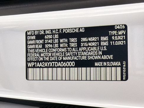 Used 2026 Porsche Cayenne AWD/4WD image 20