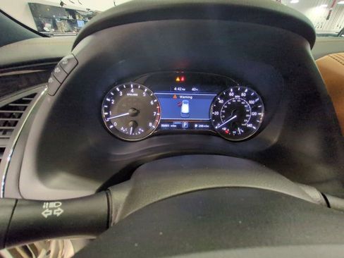 Used 2024 INFINITI QX80 Sensory w/ Cargo Package image 16