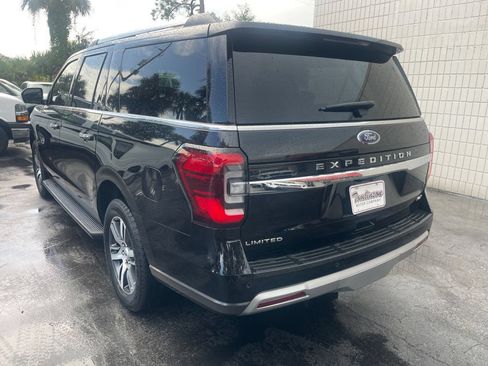 Used 2024 Ford Expedition Max Limited AWD/4WD image 3