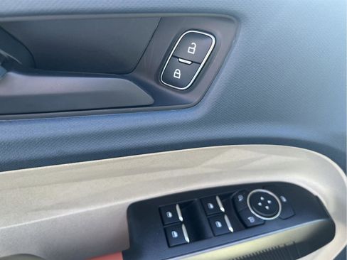 New 2025 Ford Maverick Lariat w/ 4K Tow Package image 51