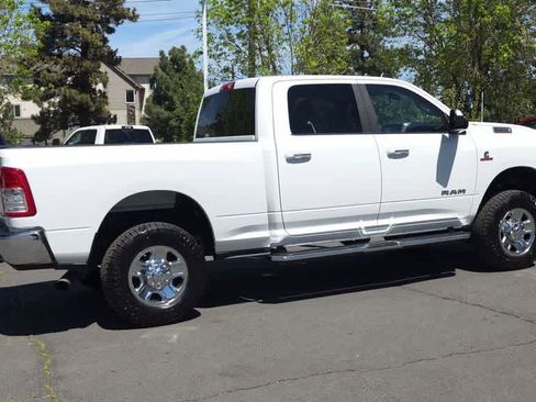 Used 2019 RAM 3500 Big Horn AWD/4WD image 9