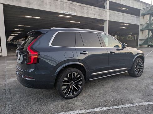 New 2026 Volvo XC90 B5 Ultra w/ Protection Package Premier image 16