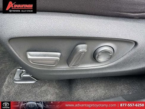 Used 2023 Toyota RAV4 XLE w/ Convenience Package image 19