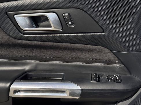 Used 2024 Ford Mustang Coupe image 21