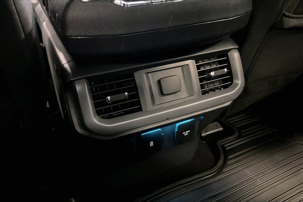 Used 2025 Ford F150 XLT w/ Equipment Group 302A MID AWD/4WD image 11