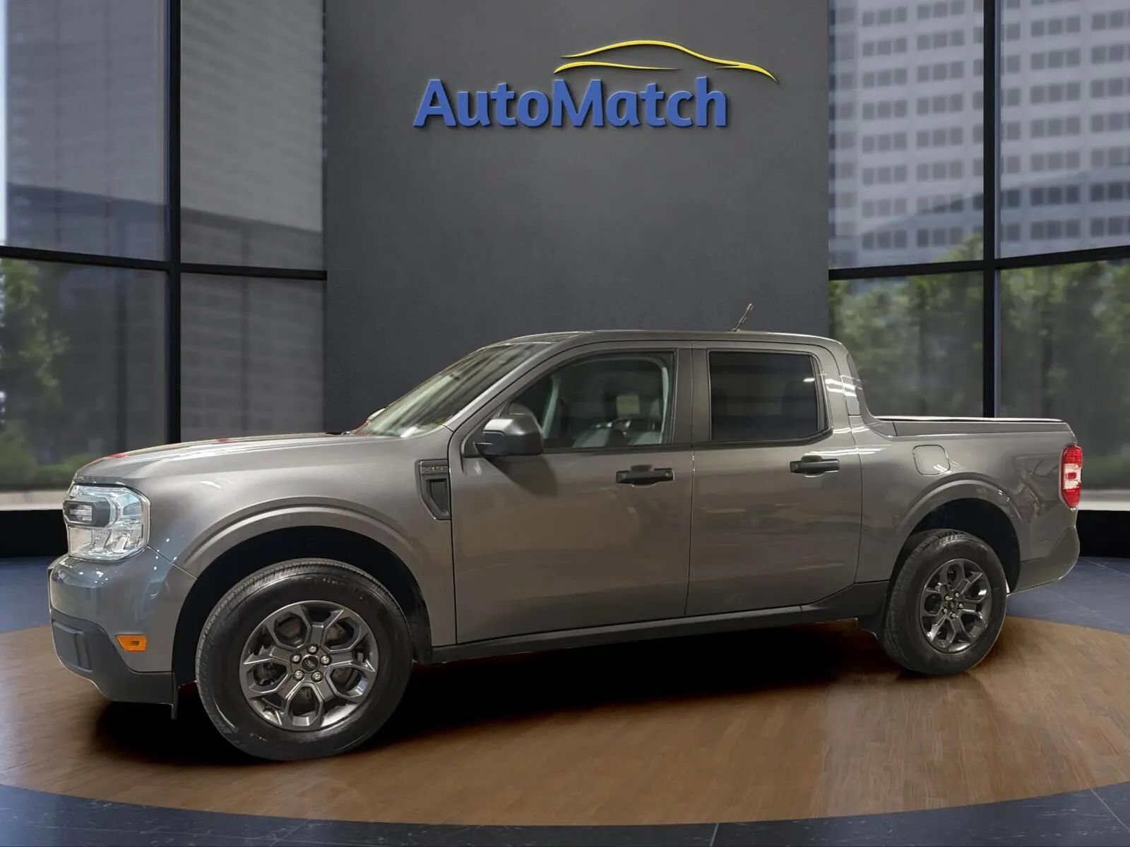 Used 2024 Ford Maverick XLT FWD image 6