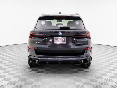 Used 2026 BMW X5 xDrive50e w/ M Sport Package AWD/4WD image 5