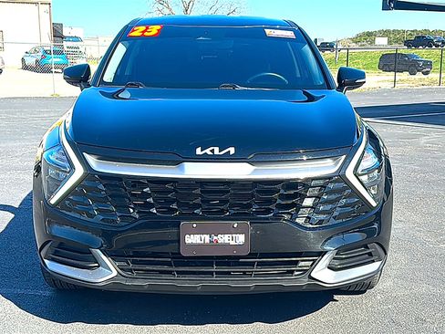 Used 2023 Kia Sportage EX image 11
