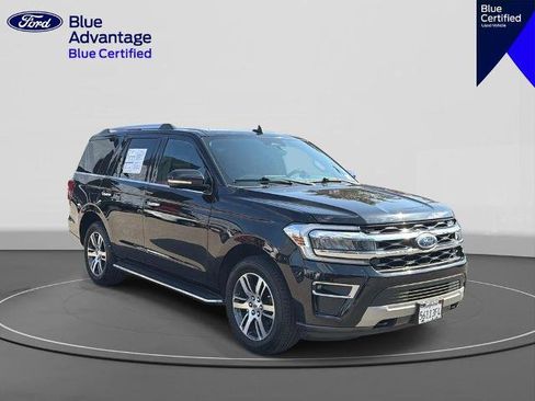 Certified 2022 Ford Expedition Limited AWD/4WD image 4
