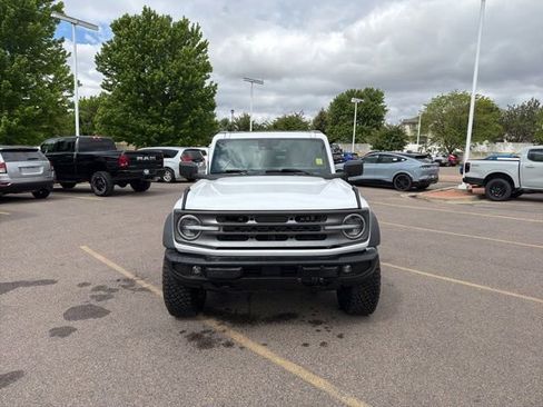 Used 2023 Ford Bronco Big Bend w/ Sasquatch Package AWD/4WD image 8