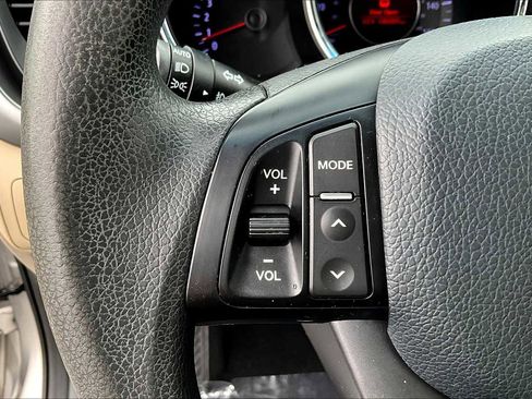 Used 2013 Kia Optima LX image 21