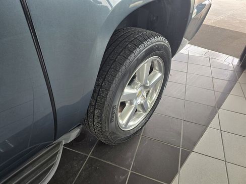Used 2011 Chevrolet Avalanche LT w/ Regional Value Package RWD image 26