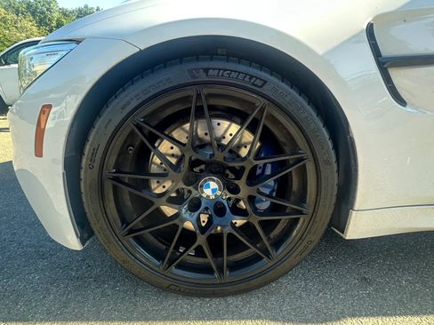 Used 2016 BMW M4 Convertible RWD image 12