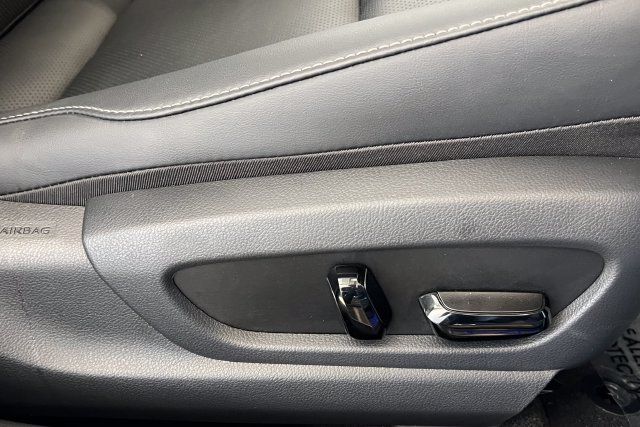 Used 2025 Lexus UX 300h FWD w/ Accessory Package (Z2) image 41