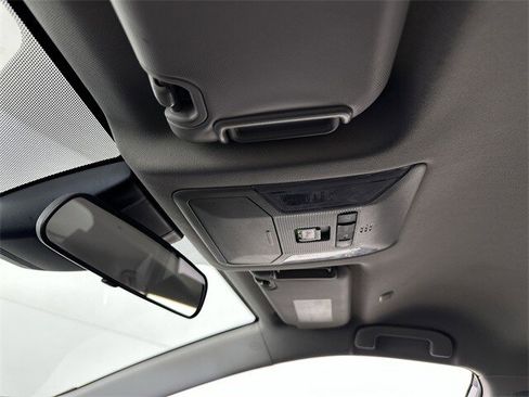 Used 2024 Toyota RAV4 XLE image 19