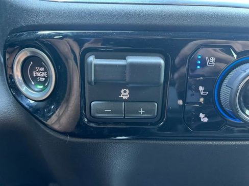 Used 2024 Chevrolet Silverado 2500 LTZ w/ LTZ Plus Package AWD/4WD image 14