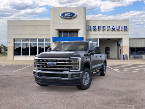 New 2026 Ford F250 XLT w/ XLT Premium Package AWD/4WD image 24