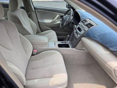 Used 2011 Toyota Camry Hybrid w/ Upgrade Pkg FWD image 26