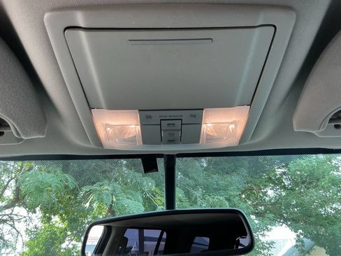 Used 2007 Lincoln Navigator 4WD image 28