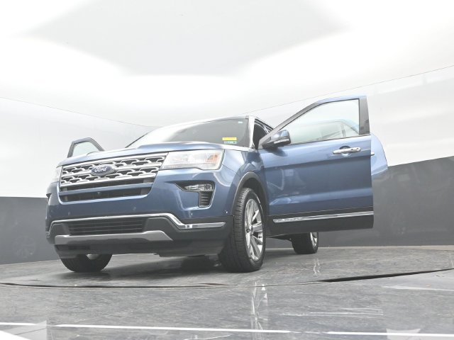 Certified 2018 Ford Explorer Limited w/ Equipment Group 301A AWD/4WD image 33