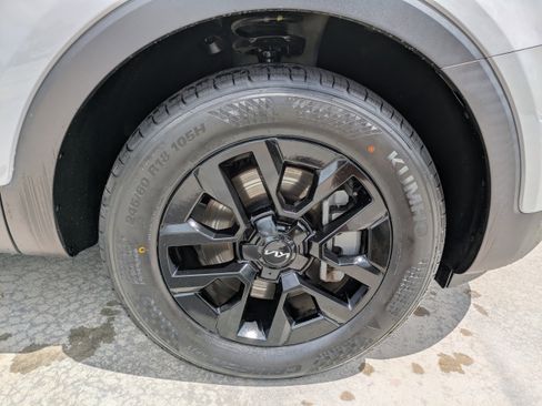 Used 2023 Kia Telluride SX Prestige X-Pro AWD/4WD image 9