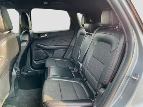 Used 2023 Ford Escape ST-Line FWD image 27