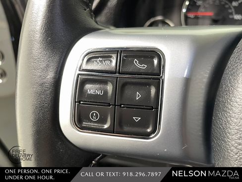 Used 2017 Jeep Wrangler Unlimited Rubicon image 21