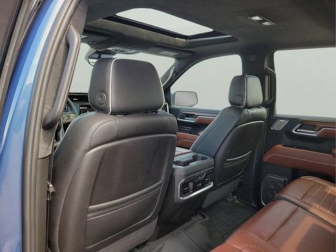 Used 2025 GMC Sierra 1500 Denali Ultimate AWD/4WD image 13