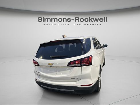 Used 2023 Chevrolet Equinox LT w/ LPO, Floor Liner Package image 7