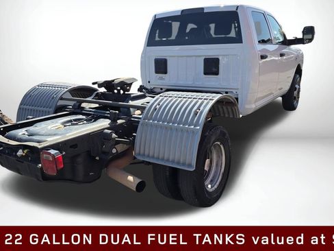 Used 2022 RAM 3500 Tradesman w/ Max Tow Package AWD/4WD image 10