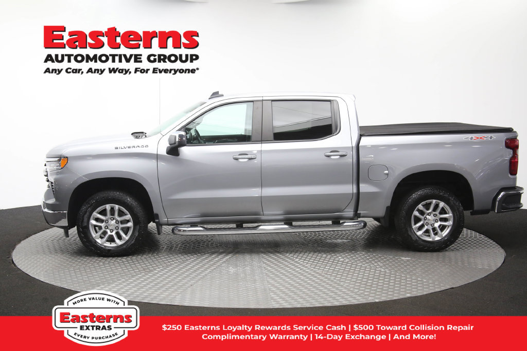 Used 2024 Chevrolet Silverado 1500 LT AWD/4WD image 64