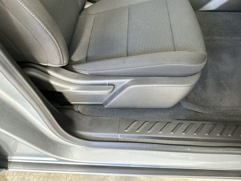 Used 2025 GMC Canyon Elevation w/ Technology Package RWD image 23