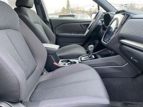 Certified 2025 Subaru Forester Premium image 40