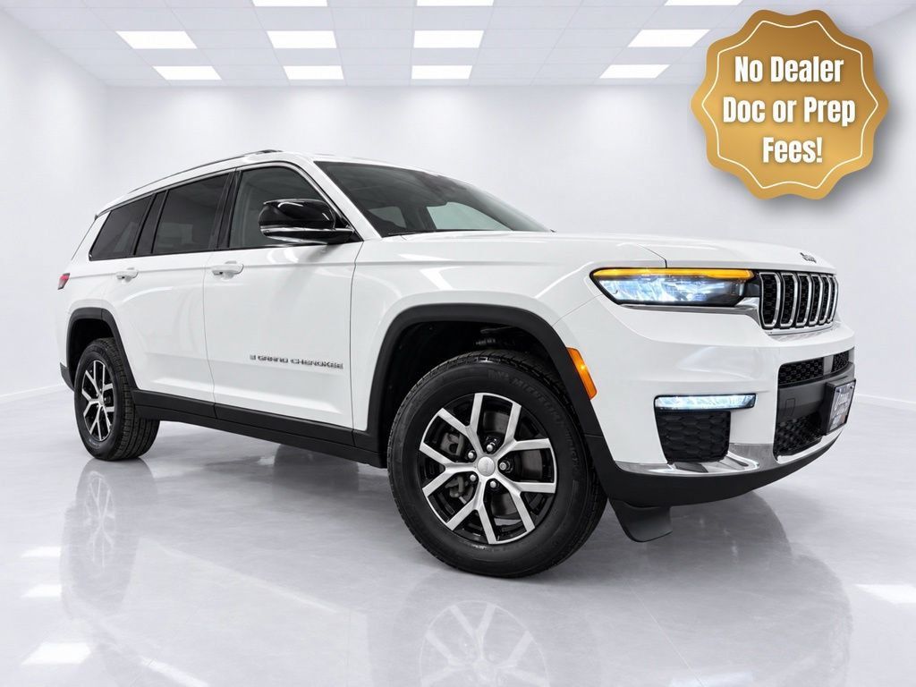 Used 2023 Jeep Grand Cherokee L Limited AWD/4WD image 3