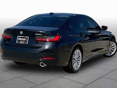 Used 2023 BMW 330i Sedan w/ Parking Assistance Package RWD image 12