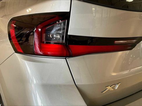 Used 2026 BMW X1 xDrive28i w/ M Sport Package image 14