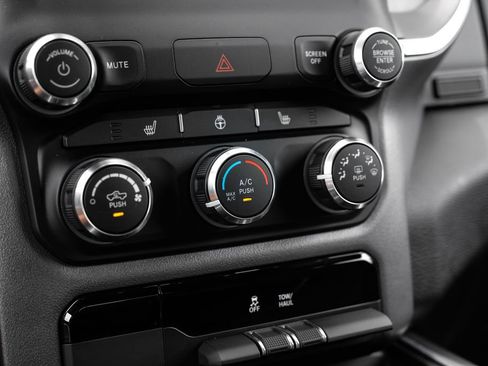 Used 2023 RAM 1500 Big Horn AWD/4WD image 33