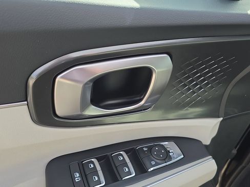 New 2026 Kia Sorento S image 18