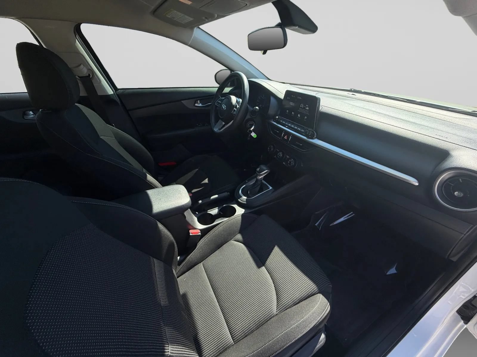 Used 2021 Kia Forte LXS FWD image 32