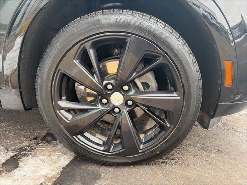 Used 2021 Buick Envision Essence w/ Technology Package I image 22