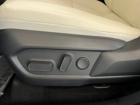 New 2026 Lexus ES 350e w/ Convenience Package FWD image 33