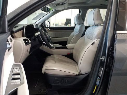 Used 2022 Hyundai Palisade Calligraphy w/ Winter Package AWD/4WD image 12