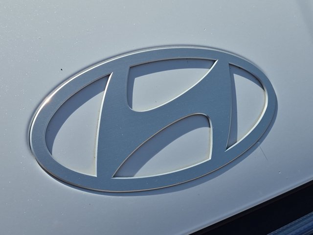 Used 2025 Hyundai Sonata SEL FWD image 30