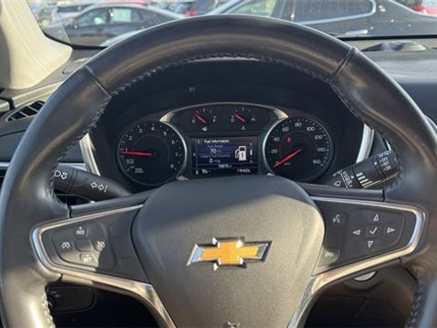 Used 2019 Chevrolet Equinox LT image 27