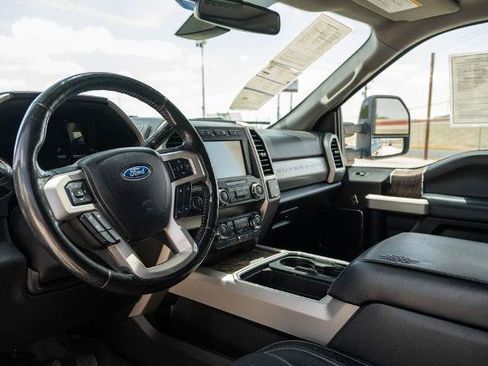 Certified 2019 Ford F250 Lariat w/ Lariat Ultimate Package AWD/4WD image 16