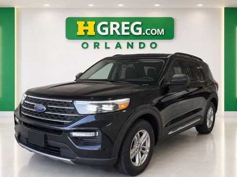 Used 2021 Ford Explorer XLT w/ Equipment Group 202A RWD image 4