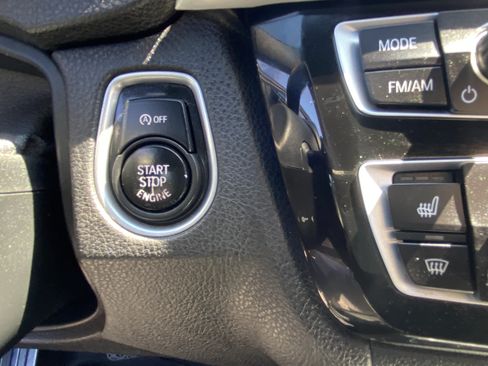 Used 2018 BMW 340i Sedan RWD image 27