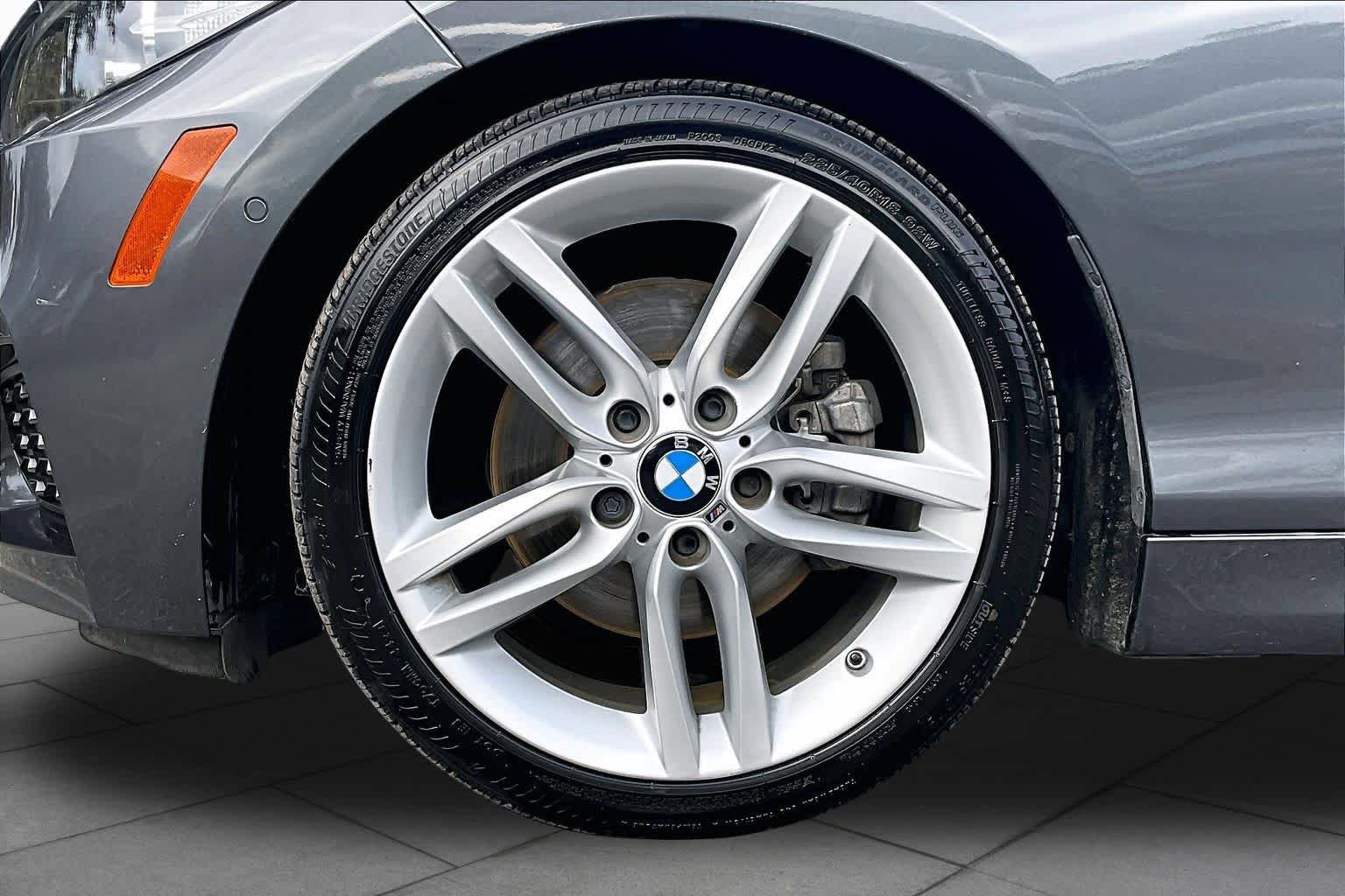 Used 2015 BMW 228i Coupe RWD image 11