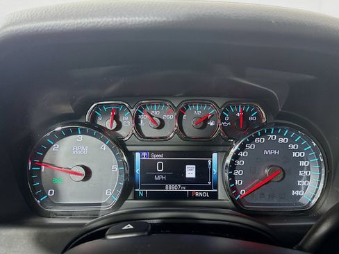 Used 2020 Chevrolet Tahoe LT w/ RST Edition AWD/4WD image 16